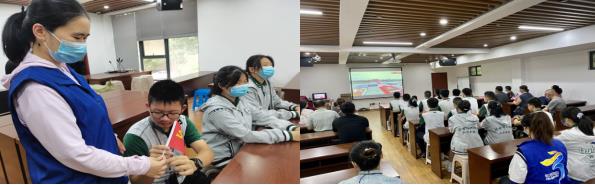 汲取奮進力量！南師附中江寧分校師生集中在殷巷社區(qū)收聽收看慶祝中國共產(chǎn)黨成立100周年大會