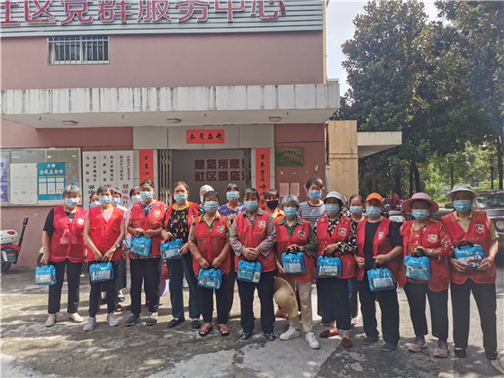 無私為分類 志愿最光榮——馨康苑社區(qū)做好垃圾分類，助力疫情防控